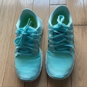 Nike Free 5.0 Road-Running Shoes - Women's US size 5.5-6 in Glacier ice